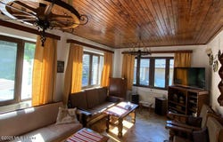 102 VALEA PORTII, Bran, Bucharest 507025
