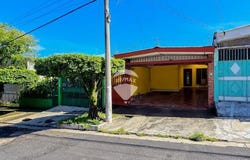 Urbanizacion Lomas de Versalles Cuarta Lote Numero Catorce, Block dos, San Salvador, San Salvador, San Salvador, San Salvador, San Salvador