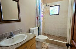 Residencial El Bosque , carretera antigua a San Salvador, contigo a club deportivo santaneco.Santa Ana, Santa Ana, Santa Ana, Santa Ana, Santa Ana