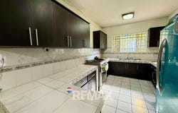 Residencial Quintas Doradas, Porción A, Polígono G, casa No. 27, Amatitán, Planes de Renderos, Panchimalco, San Salvador, El Salvador, Panchimalco, San Salvador, Panchimalco, San Salvador