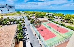Porto Cupecoy, Sint Maarten