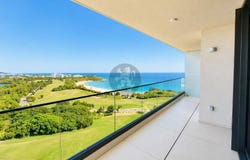 Cupecoy, Sint Maarten