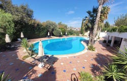 Kuşadası, Kuşadası, Aydın
