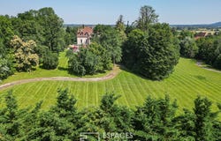 ARBOIS, Bourgogne-Franche-Comté 39600