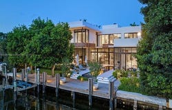 212 S Island Dr, Golden Beach, Florida 33160