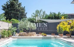 Fontvieille, Provence-Alpes-Côte d'Azur 13990