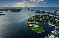 216 Bal Bay Dr, Bal Harbour, Florida 33154