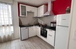 reims, Grand Est 51100
