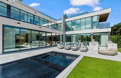 790 Lake Rd, Miami, Florida 33137