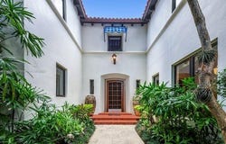 56 S Hibiscus Dr, Miami Beach, Florida 33139