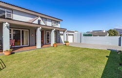 2nd Avenue 127, Kleinmond Central, Western Cape 7195