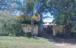Bo-dorp, North West 300