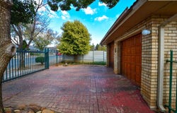 Baillie Park, North West 2531