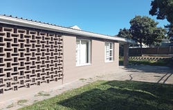 Beacon Bay, Eastern Cape 5241