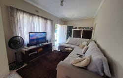 Bo-dorp, North West 300