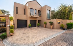 Rivonia, Gauteng 2128