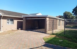 Beacon Bay, Eastern Cape 5241