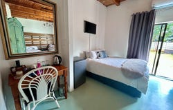 Flamwood, North West 2571
