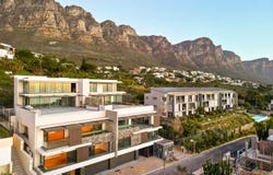 33 Medburn Rd, Camps Bay, Cape Town, 8040, South Africa, Cape Town, Western Cape 8040