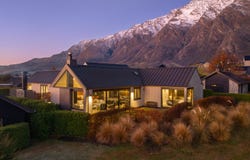Arran Lane, Jacks Point, Otago