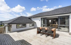 Surf View Crescent, Red Beach, Auckland