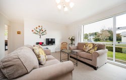 Wharite Place, Awapuni, Manawatu / Whanganui
