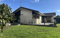 Borrowdace Avenue, Botany Downs, Auckland