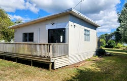 Matakawau Road, Awhitu, Auckland