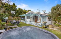 Ngataringa road, Devonport, Auckland
