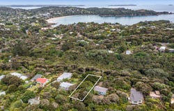 Hekerua Road, Oneroa, Auckland