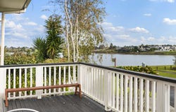 Emory Drive, Conifer Grove, Auckland