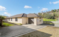 Glencarron Place, Bethlehem, Bay Of Plenty
