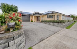 Saint Andrews Parkway, Waiwhakaiho, Taranaki