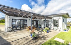 Lithgow Drive, Otamatea, Manawatu / Whanganui
