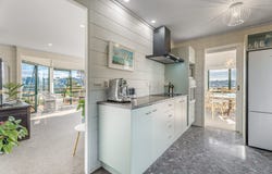 Huia Street, Oneroa, Auckland