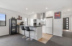 Lion Place, Papamoa, Bay Of Plenty