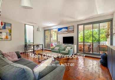 Aix-en-Provence, Provence-Alpes-Côte d'Azur 13100 Apartment for