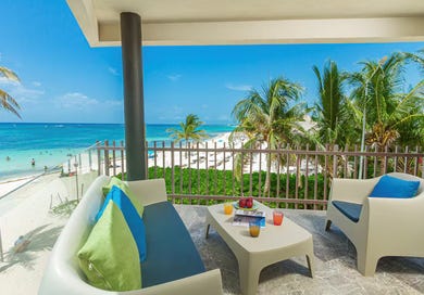 Tripadvisor Bahama Breeze Outdoor Dining Beachfront Condo In IT