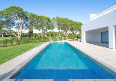 Quarteira, Lisbon House for Sale