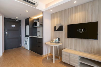 /international/th/centric-sea-pattaya-pattayaklang-12-pattaya-nua-pattaya-chon-buri-20150-thailand-pattaya-changwat-chon-buri-340106638082/