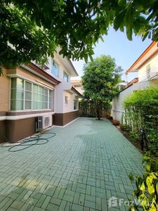 /international/th/soi-king-kaeo-31-3-racha-thewa-bang-phli-samut-prakan-10540-tha-racha-thewa-samut-prakan-340105658952/