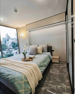 /international/th/klass-silom-52-ซอยสีลม-3-silom-bang-rak-bangkok-10500-tha-silom-bangkok-340107299810/
