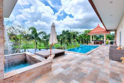 /international/th/highway-3218-hin-lek-fai-hua-hin-prachuap-khiri-khan-77110-tha-hin-lek-fai-prachuap-khiri-khan-340105604742/