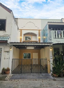 /international/th/2098-410-soi-huamark-31-hua-mak-bang-kapi-bangkok-10240-thailand-bang-kapi-bangkok-340106336537/