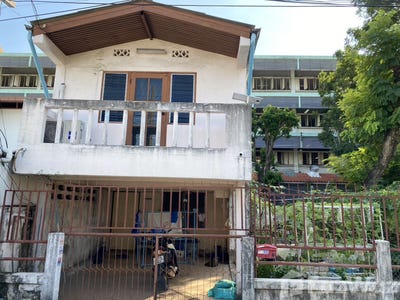 /international/th/nakkila-laemthong-40-thap-chang-saphan-sung-bangkok-10240-thailand-saphan-sung-bangkok-340105587164/?lang=pt