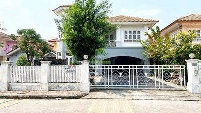 /international/th/phatson-2-khlong-sam-khlong-luang-pathum-thani-12120-thailand-khlong-luang-pathum-thani-340105544659/?lang=id