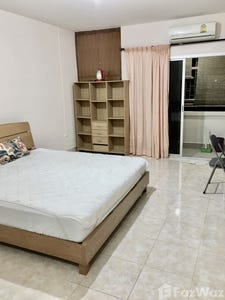 /international/th/studio-news-soi-rattanachai-kho-hong-hat-yai-songkhla-90110-thailand-hat-yai-chon-buri-340105546442/