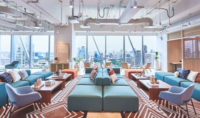 /international/th/548-phloen-chit-rd-lumphini-pathum-wan-bangkok-10330-tha-lumphini-bangkok-340106657709/