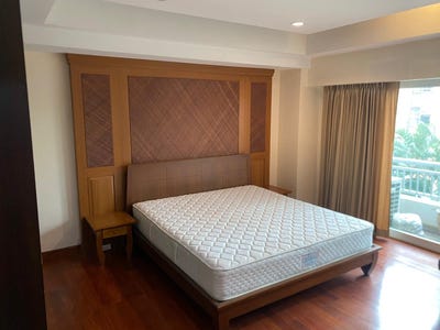 /international/th/279-1-soi-mi-suwan-3-yaek-3-phra-khanong-nuea-vadhana-bangkok-10110-thailand-vadhana-bangkok-340106643074/?lang=id