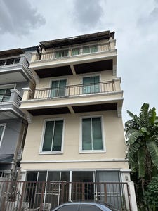 /international/th/soi-warin-thon-a-ri-samphan-3-village-phaya-thai-bangkok-10400-thailand-phaya-thai-bangkok-340106634608/